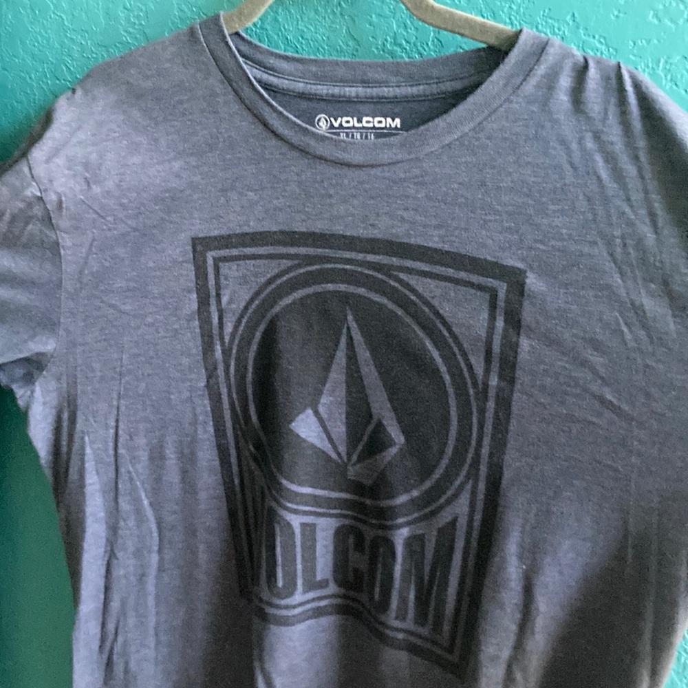 Navy blue Volcom